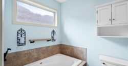 9012 NE 108th Street, Kansas City, MO 64157