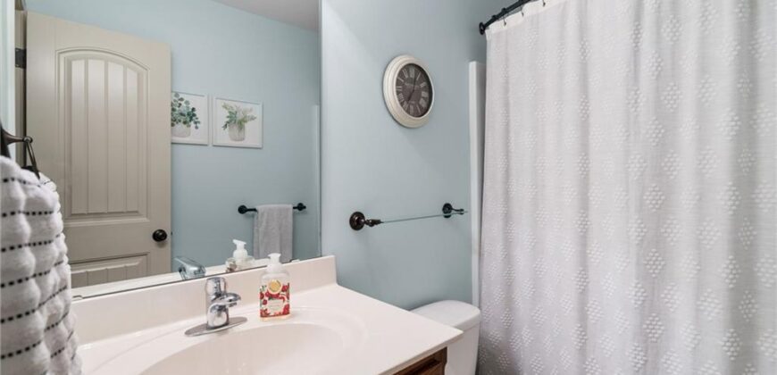 9012 NE 108th Street, Kansas City, MO 64157