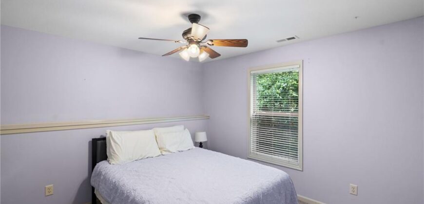 9012 NE 108th Street, Kansas City, MO 64157