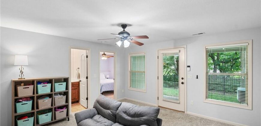 9012 NE 108th Street, Kansas City, MO 64157