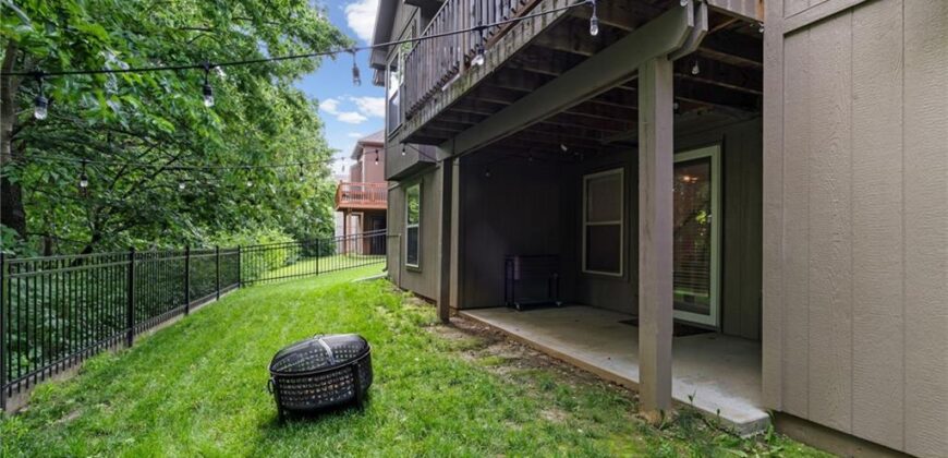 9012 NE 108th Street, Kansas City, MO 64157