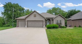 9012 NE 108th Street, Kansas City, MO 64157