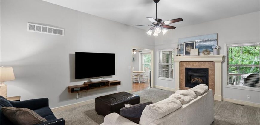 9012 NE 108th Street, Kansas City, MO 64157