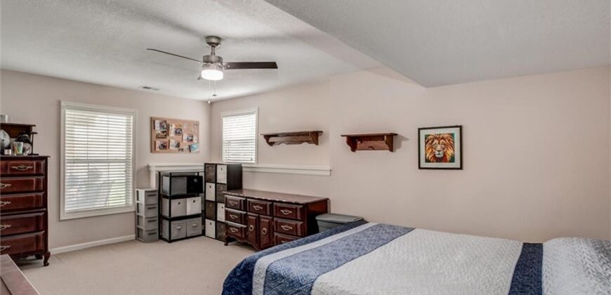 406 BRIAR Lane, Kearney, MO 64060