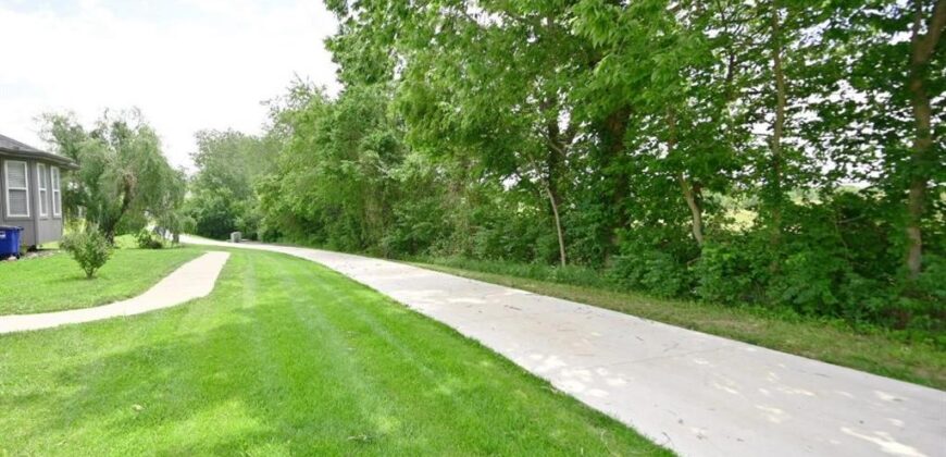 3000 Maple Farm Road, Platte City, MO 64079