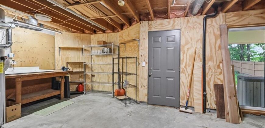 1505 82nd Terrace, Kansas City, MO 64118
