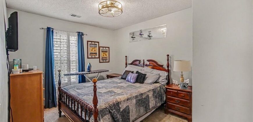 6301 N Quincy Avenue, Kansas City, MO 64119