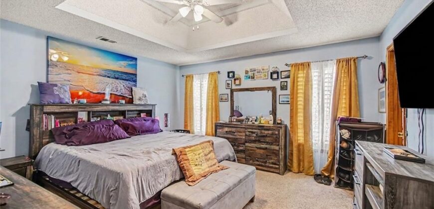 6301 N Quincy Avenue, Kansas City, MO 64119