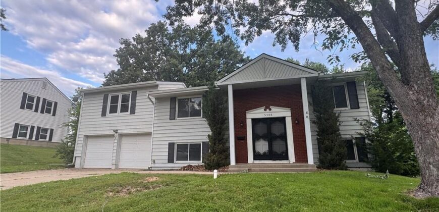 5388 N Palmer Avenue, Kansas City, MO 64119