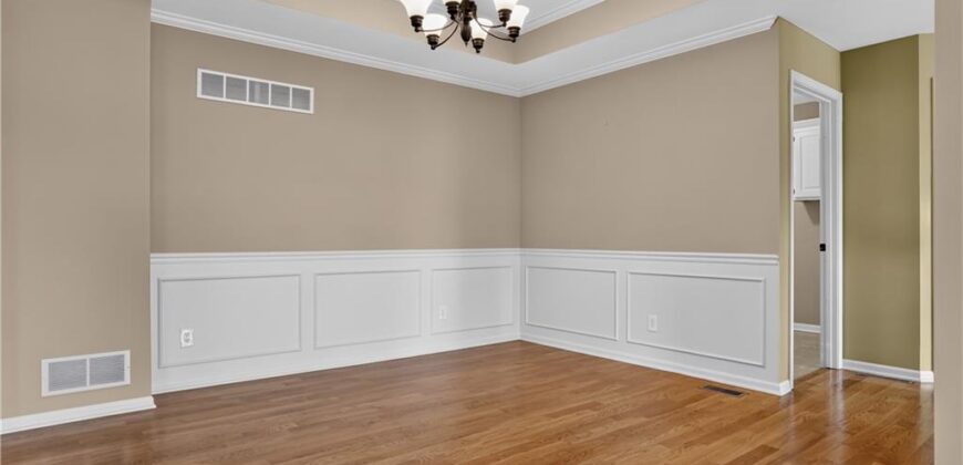 10141 N Lane Drive, Kansas City, MO 64157