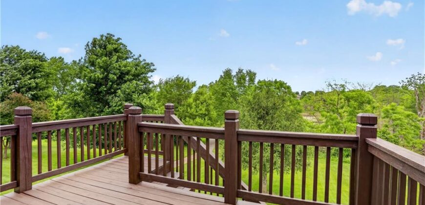 10141 N Lane Drive, Kansas City, MO 64157