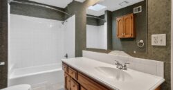 10425 N Campbell Court, Kansas City, MO 64155