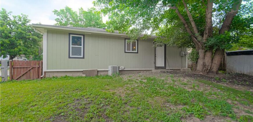 4512 N Tracy Avenue, Kansas City, MO 64116