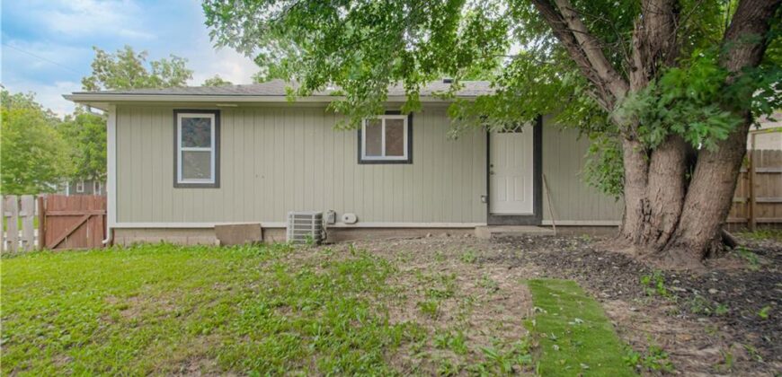4512 N Tracy Avenue, Kansas City, MO 64116