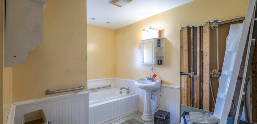6500 NW 128th Street, Kansas City, MO 64164