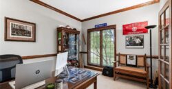 8033 Clearwater Drive, Parkville, MO 64152