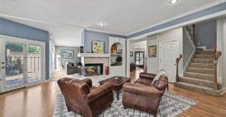 8033 Clearwater Drive, Parkville, MO 64152