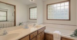 920 NE 102nd Street, Kansas City, MO 64155