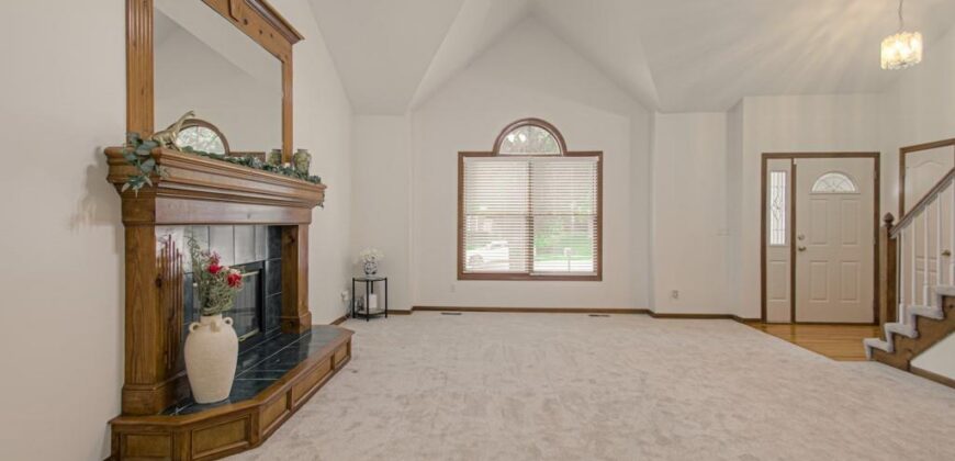 920 NE 102nd Street, Kansas City, MO 64155