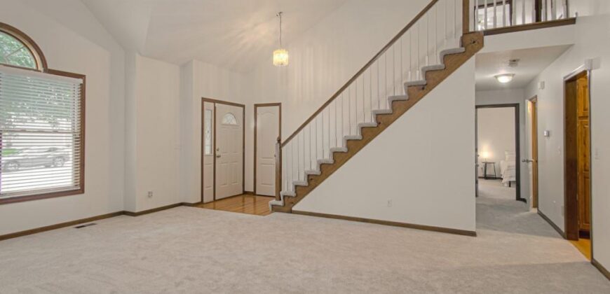 920 NE 102nd Street, Kansas City, MO 64155
