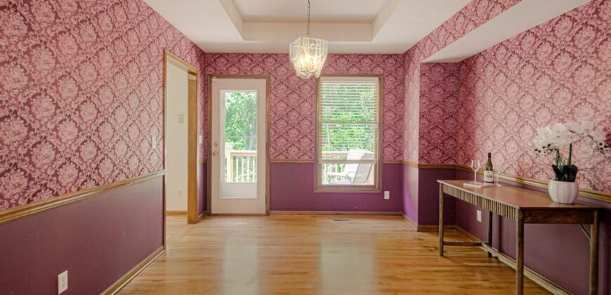 920 NE 102nd Street, Kansas City, MO 64155