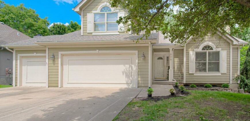 920 NE 102nd Street, Kansas City, MO 64155