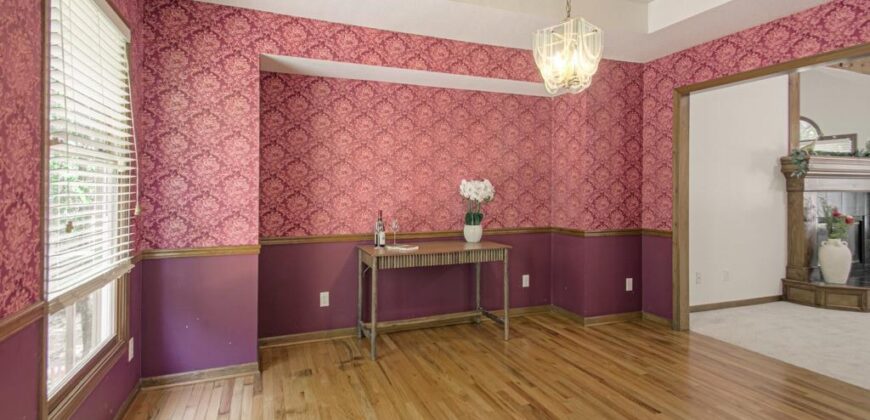 920 NE 102nd Street, Kansas City, MO 64155