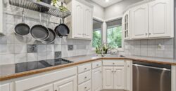 5316 NW Bluff Drive, Parkville, MO 64152
