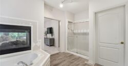 5316 NW Bluff Drive, Parkville, MO 64152