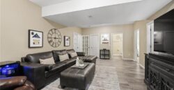 5316 NW Bluff Drive, Parkville, MO 64152