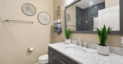 5316 NW Bluff Drive, Parkville, MO 64152