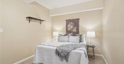 5316 NW Bluff Drive, Parkville, MO 64152