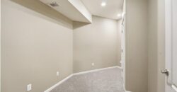 5316 NW Bluff Drive, Parkville, MO 64152