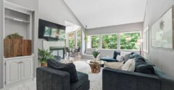 5316 NW Bluff Drive, Parkville, MO 64152
