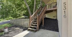 5316 NW Bluff Drive, Parkville, MO 64152