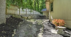 5316 NW Bluff Drive, Parkville, MO 64152