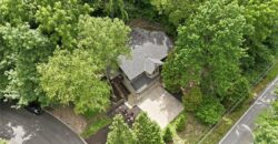 5316 NW Bluff Drive, Parkville, MO 64152