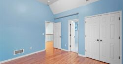 9020 N Oxford Avenue, Kansas City, MO 64157