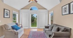 9020 N Oxford Avenue, Kansas City, MO 64157