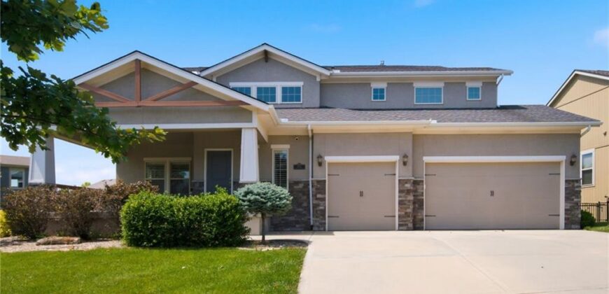 8612 N Farley Avenue, Kansas City, MO 64157