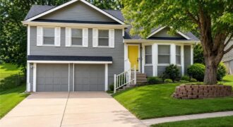 6215 N MERCIER Street, Kansas City, MO 64118