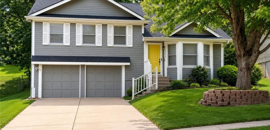 6215 N MERCIER Street, Kansas City, MO 64118