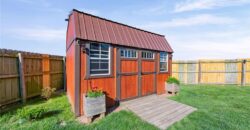 19204 Corbyn Lane, Smithville, MO 64089