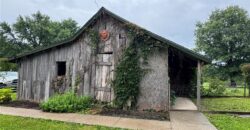 16985 SMITH Road, Smithville, MO 64089