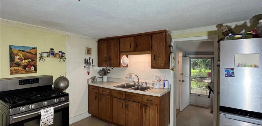16985 SMITH Road, Smithville, MO 64089