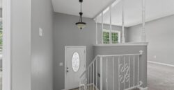 5924 NW Creekview Drive, Parkville, MO 64152