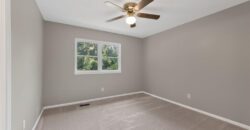 5924 NW Creekview Drive, Parkville, MO 64152