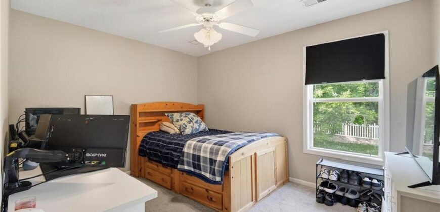 10926 N Holly Street, Kansas City, MO 64155