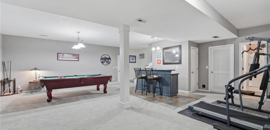10926 N Holly Street, Kansas City, MO 64155