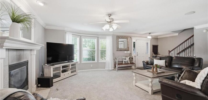 10926 N Holly Street, Kansas City, MO 64155